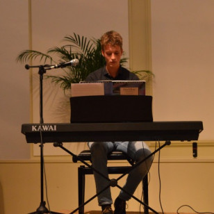 DSC_0018 (Small).JPG