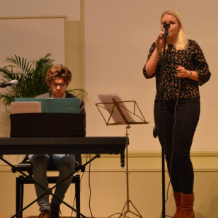 DSC_0022 (Small).JPG